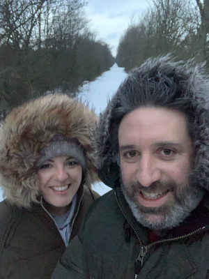 Photo of Tony and his wife Sophie in the snow