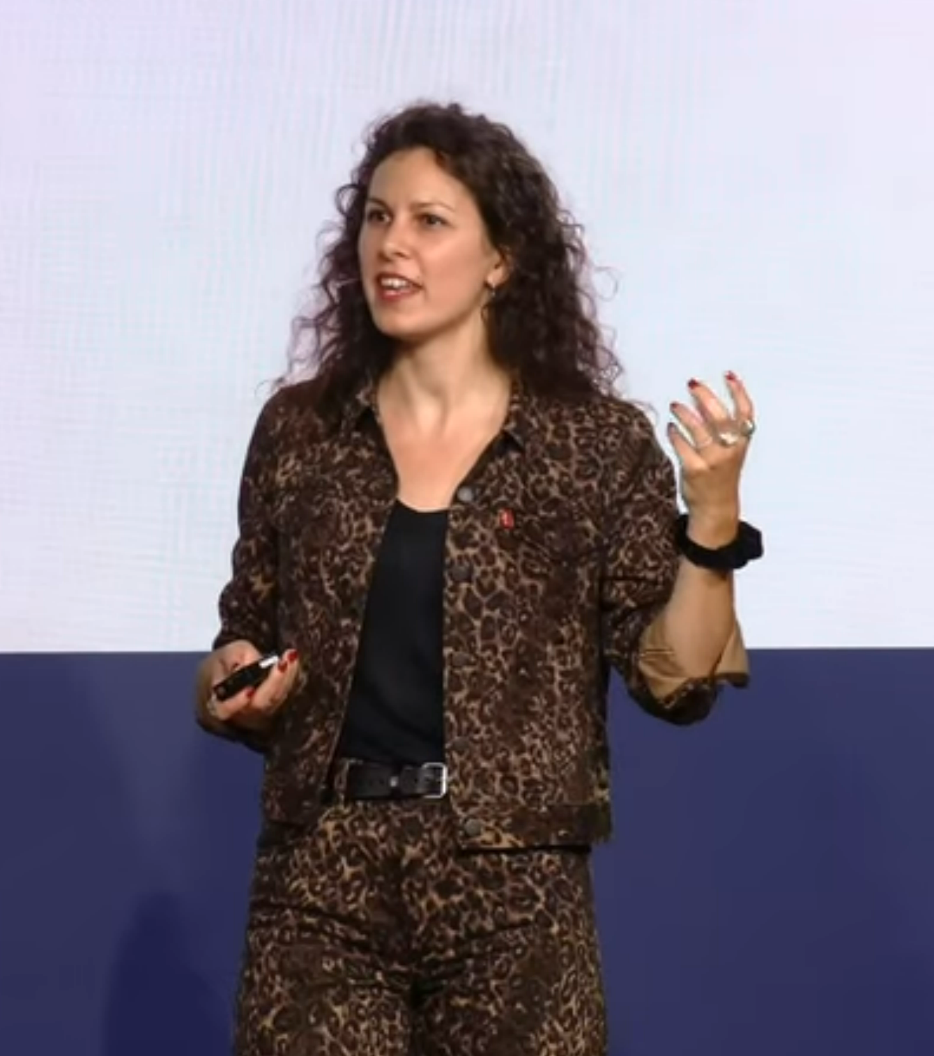 Vera Herzmann during the keynote